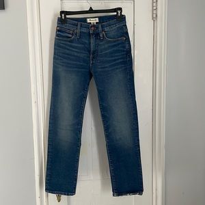 Madewell midrise classic straight jeans size 24